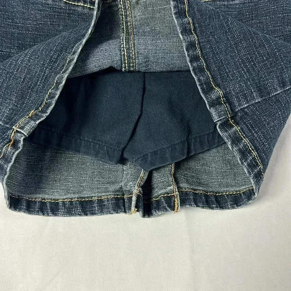 Tommy Hilfiger  - Quality Denim skort/skirt. Size 3/3T - Picture 3 of 4